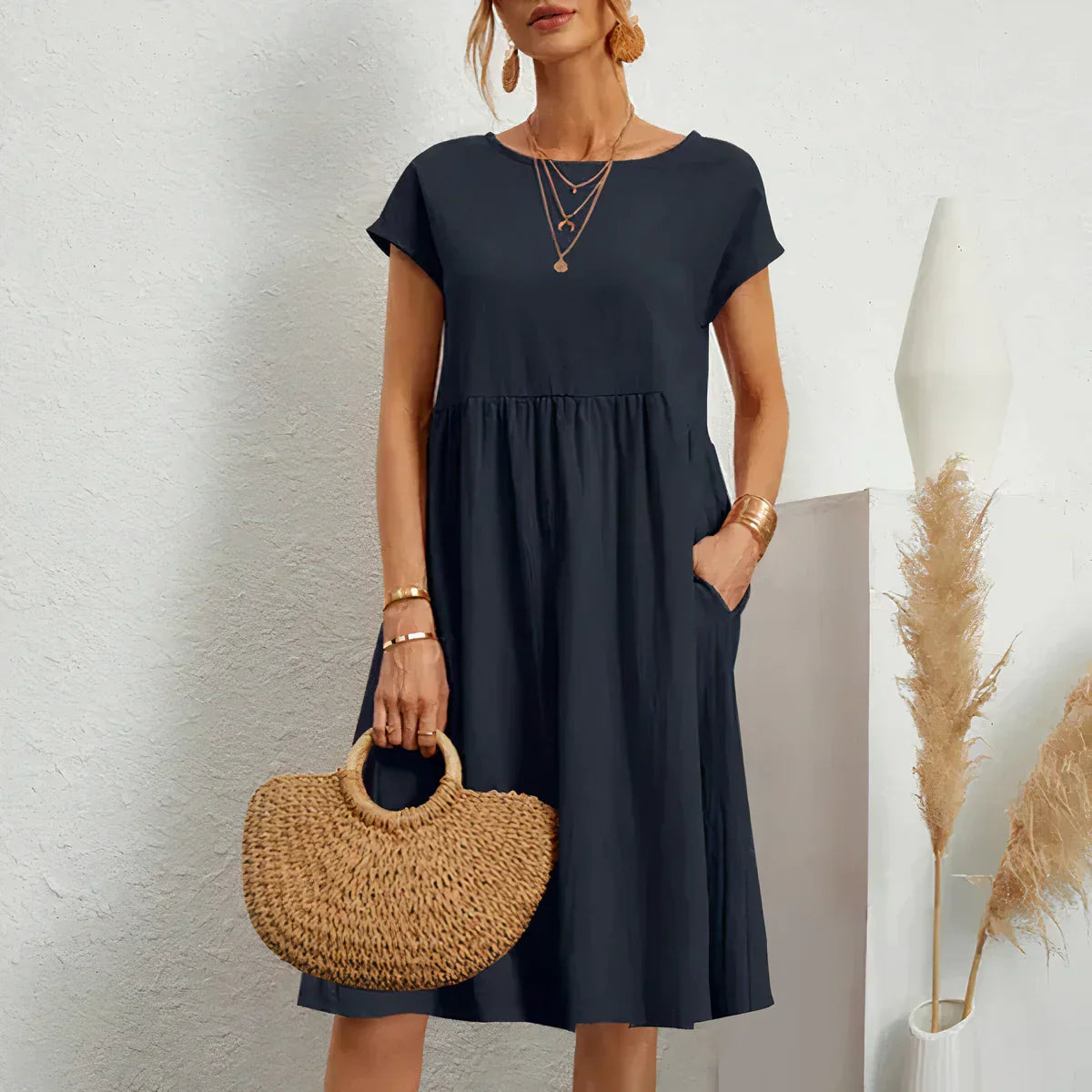 Knee-length summer dress with pockets - Irish