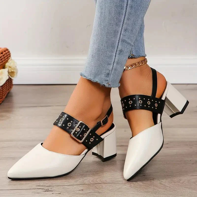 Elegant sandals with cuban heels | Tyrax